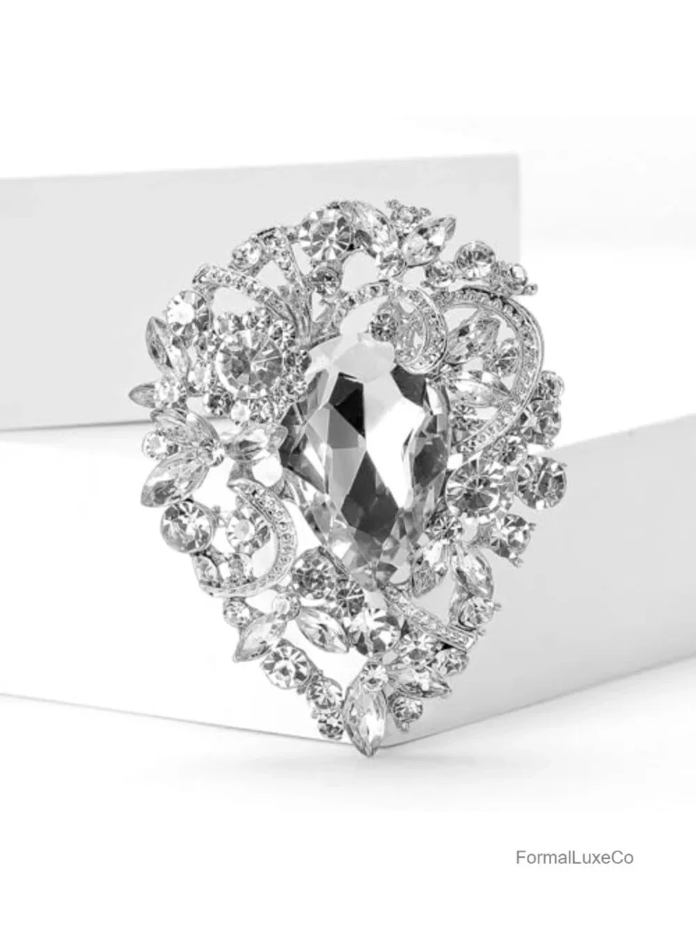Oval Crystal Rhinestone Brooch Pin for Women Wedding Bridal